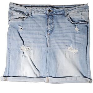 Women's Time and Tru Denim Jean Shorts Size 20 Mid Rise